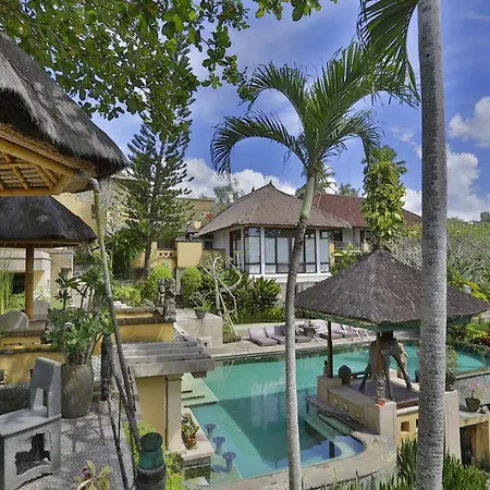 Alam Puri Art Museum - Resort y Spa