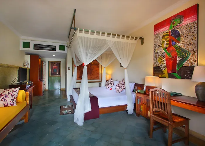Alam Puri Art Museum & Resort 4*