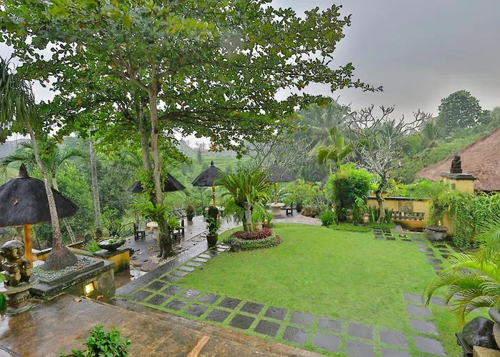 Resort Alam Puri Art Museum & Ubud (Bali)