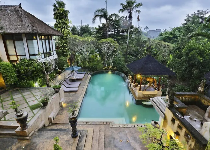 Resort Alam Puri Art Museum & Ubud (Bali)