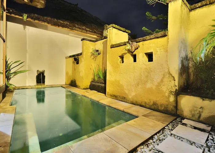 Resort Alam Puri Art Museum & Ubud (Bali)