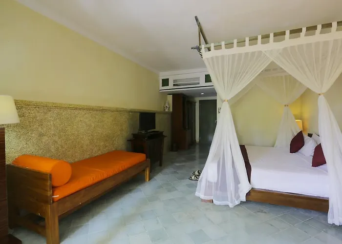 Resort Alam Puri Art Museum & 4*