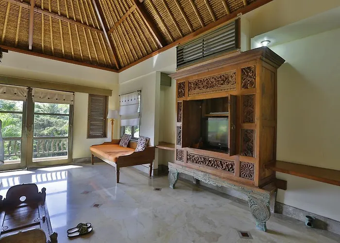 Alam Puri Art Museum & Ubud (Bali)