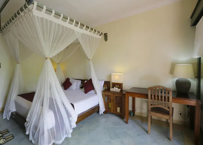 Resort Alam Puri Art Museum & 4*