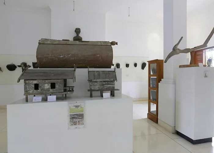 Resort Alam Puri Art Museum &