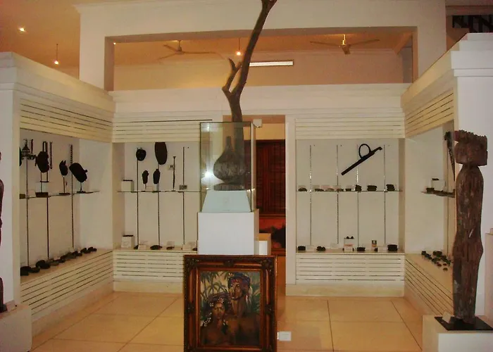 Resort Alam Puri Art Museum & 4*